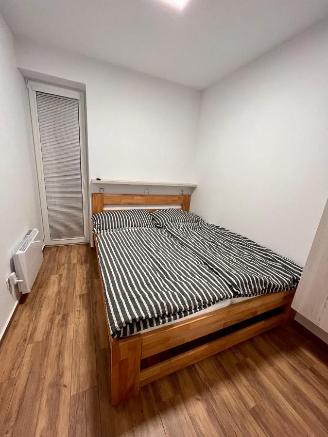 U Srubu Appartement Moravany  Buitenkant foto