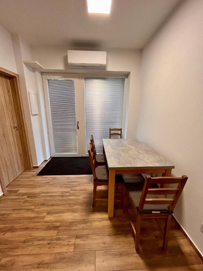 U Srubu Appartement Moravany  Buitenkant foto