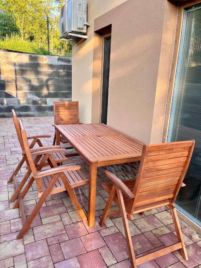 U Srubu Appartement Moravany  Buitenkant foto